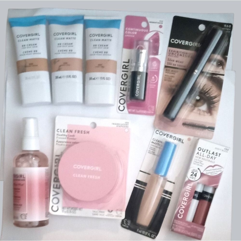 New COVERGIRL 9 Piece Makeup Bundle